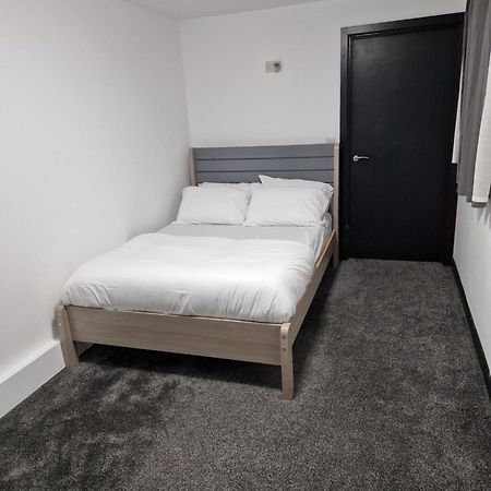 Ckb Flat- Comfort, Cosy, And Secure! Codsall Εξωτερικό φωτογραφία