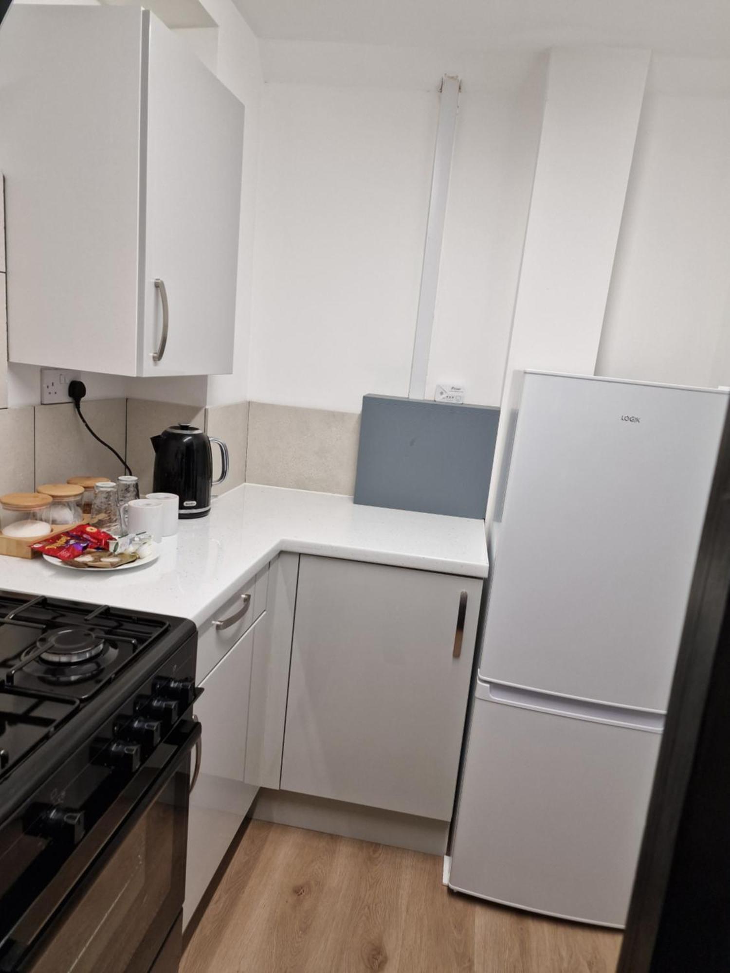 Ckb Flat- Comfort, Cosy, And Secure! Codsall Εξωτερικό φωτογραφία