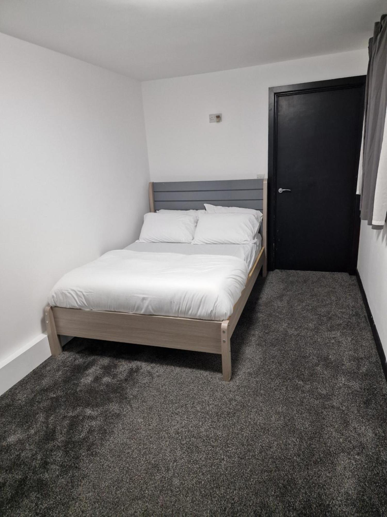 Ckb Flat- Comfort, Cosy, And Secure! Codsall Εξωτερικό φωτογραφία