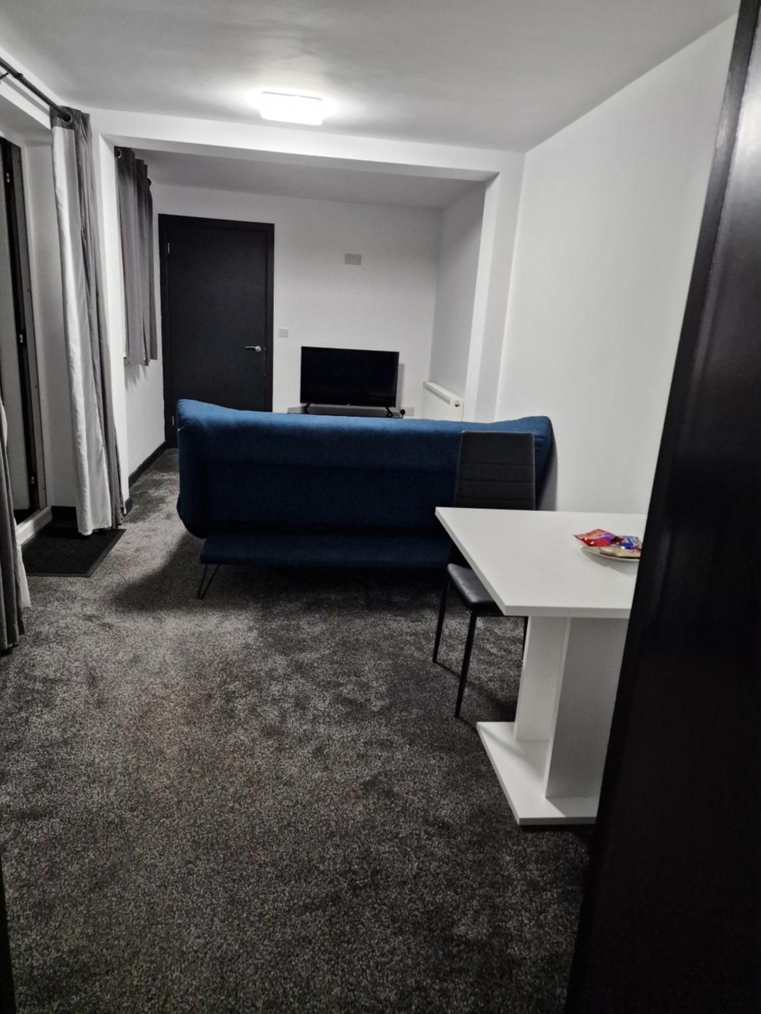 Ckb Flat- Comfort, Cosy, And Secure! Codsall Εξωτερικό φωτογραφία